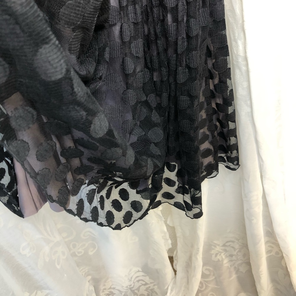 LIKE NEW! PORTMANS Size 8 Silk & chiffon Black formal short dress - Picture 11 of 15